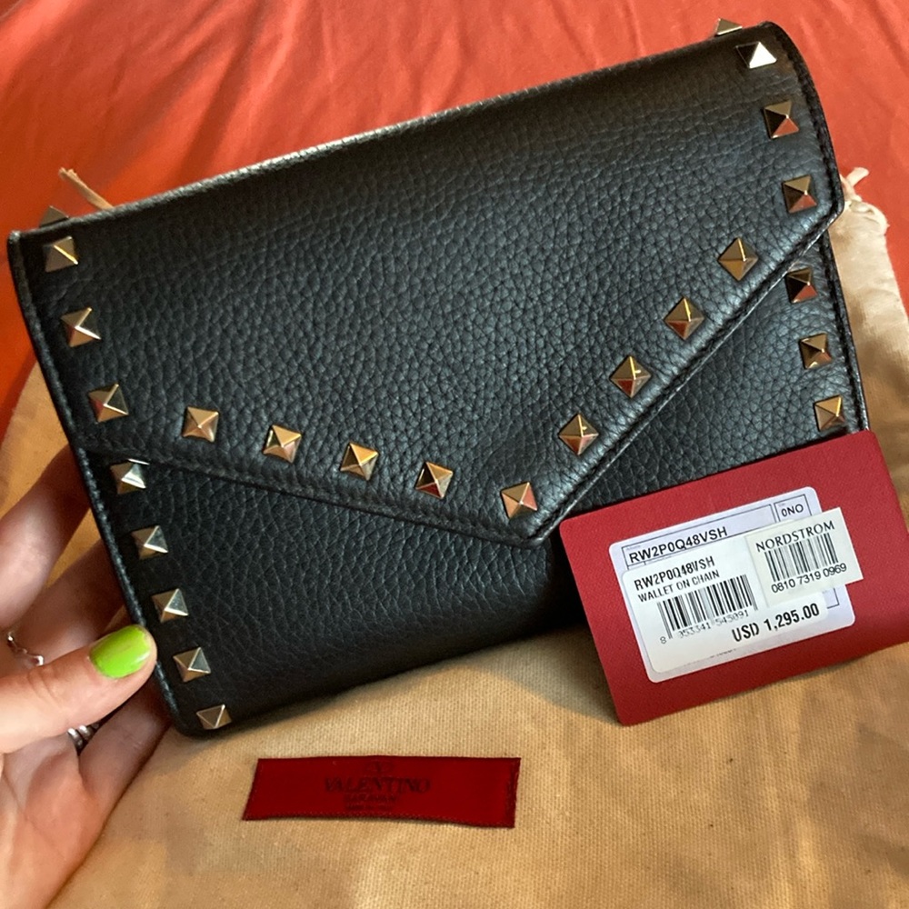 Valentino Crossbody Wallet on a chain